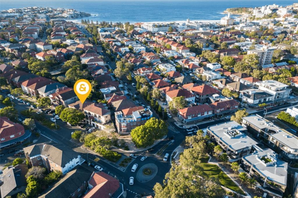 Spacious House With Bbq, Outdoor Areas And Parking Apartment Sydney